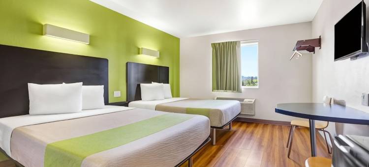 银城6号汽车旅馆(Motel 6 Silver City, NM)图片