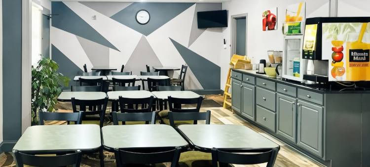 雷纳姆汤顿凯艺酒店(Quality Inn Raynham - Taunton)图片