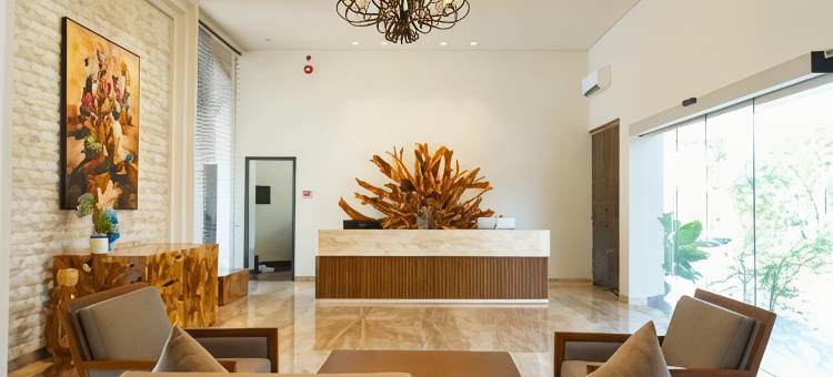 阿扎纳花园山度假村布洛拉(Azana Garden Hill Resort Blora)图片