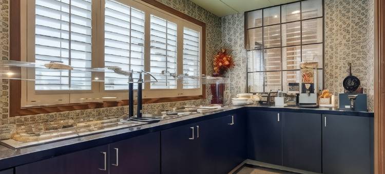 布鲁克赛德贝斯特韦斯特优质酒店(Best Western Plus Brookside Inn)图片