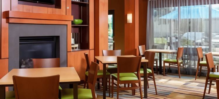 Fairfield Inn & Suites Cumberland图片