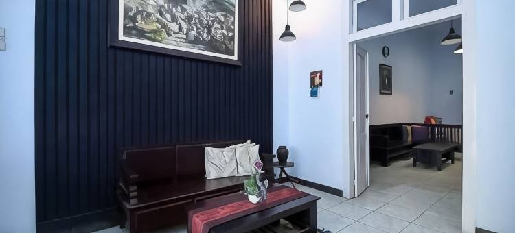 RedDoorz Near Stasiun Lawang图片