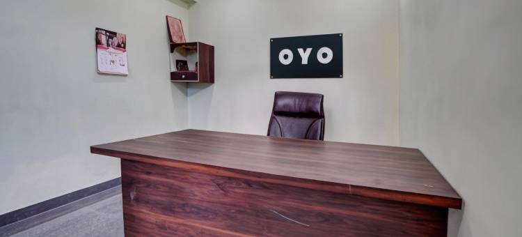 Hotel O Hira Royal Palace and Lawn图片