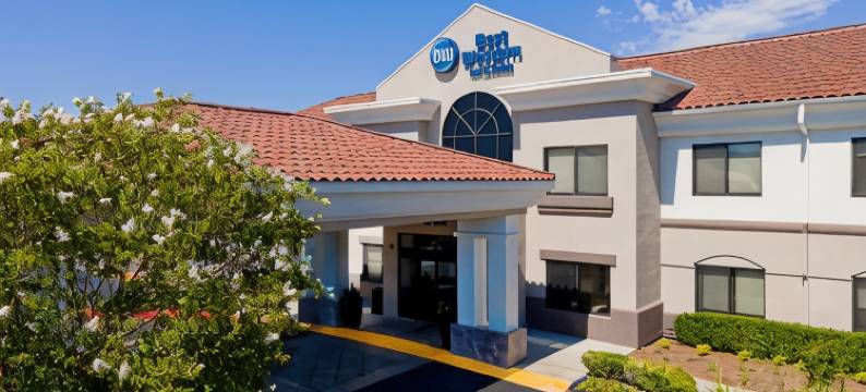 瓦伦西亚/六旗贝斯特韦斯特套房酒店(Best Western Valencia/Six Flags Inn & Suites)图片