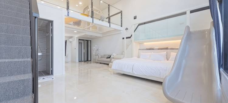 Tongyeong Biclash Kids Pool Villa Tongyeong Branch图片