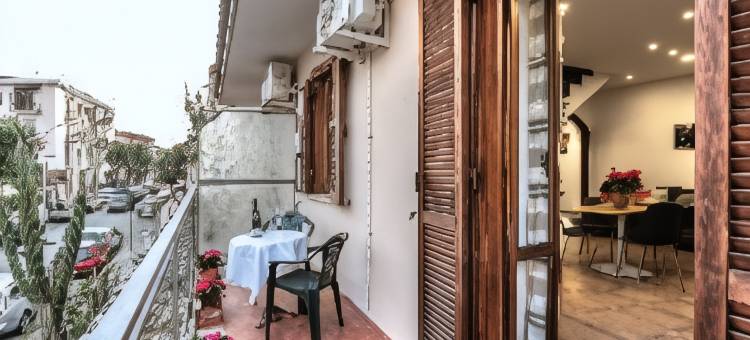 钱皮诺广场客房酒店(Plaza Rooms Ciampino)图片