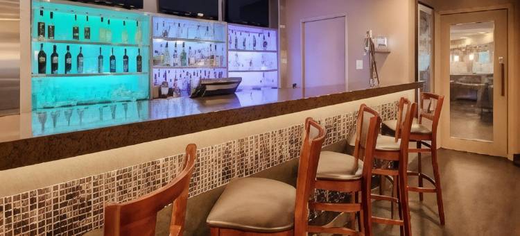温尼伯市中心希尔顿欢朋酒店(Hampton Inn by Hilton Winnipeg Downtown)图片