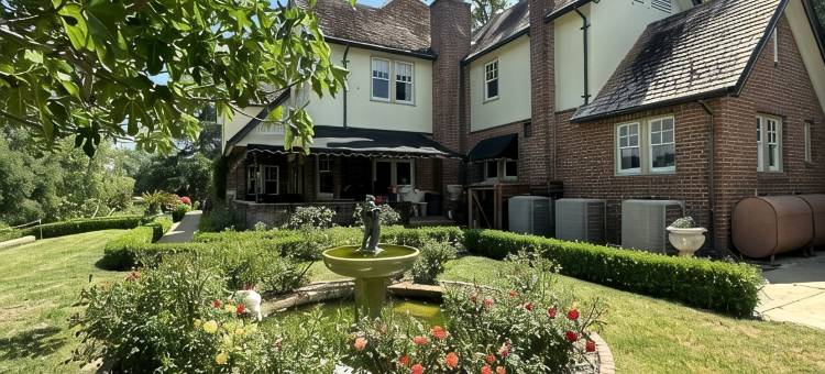 诺尔斯希尔客栈(The Inn on Knowles Hill Bed & Breakfast Hotel)图片