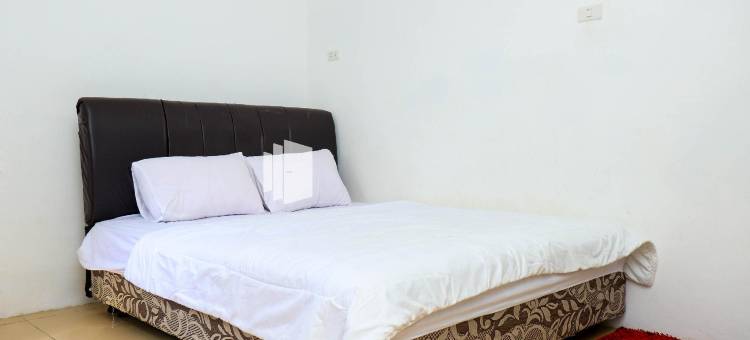 沙哈巴特海滩宾馆 - 米特拉红门酒店(Sahabat Pantai Guest House Mitra RedDoorz)图片