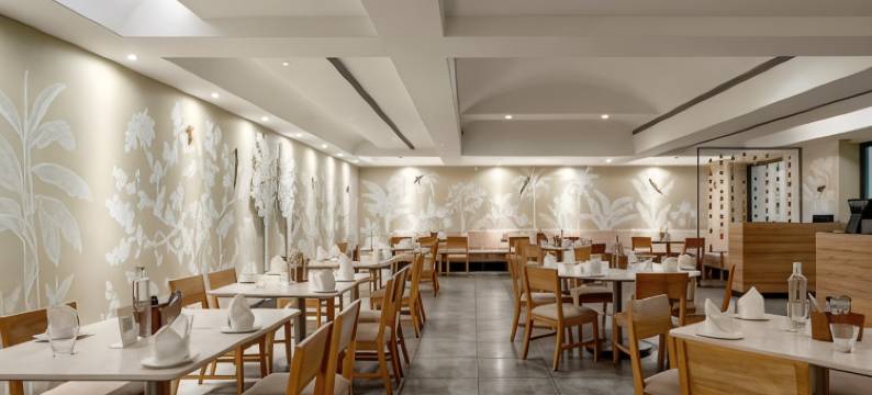 绿园酒店(Greenpark Visakhapatnam)图片