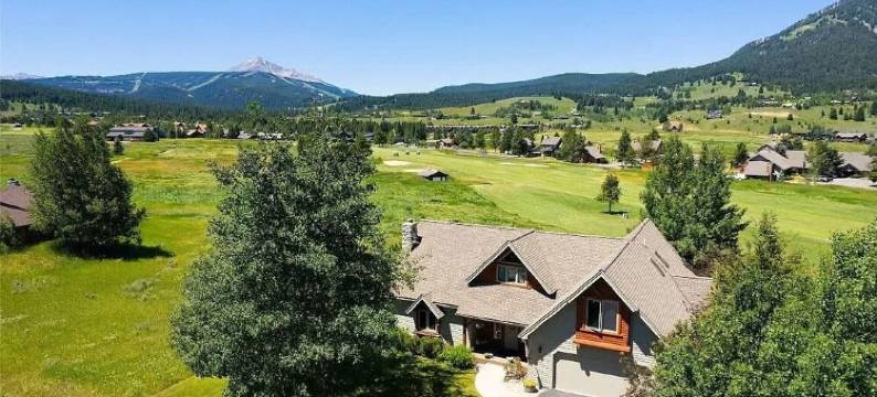 Private Hot Tub! Pool Table, Mountain Views, Ski Shuttle Close by!图片
