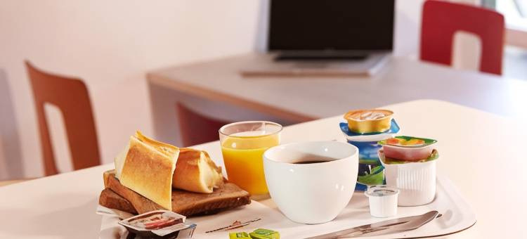 路恩普拉薛南敦刻尔克酒店(Premiere Classe Dunkerque Sud - Loon Plage)图片