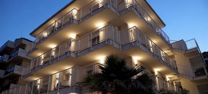 里瓦和马雷酒店(Hotel Riva e Mare)图片