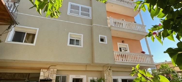 弗拉阿里亚尔(Vila Arial)图片