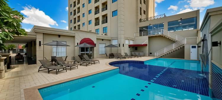 艾罗克里亚广场酒店(Araucaria Plaza)图片