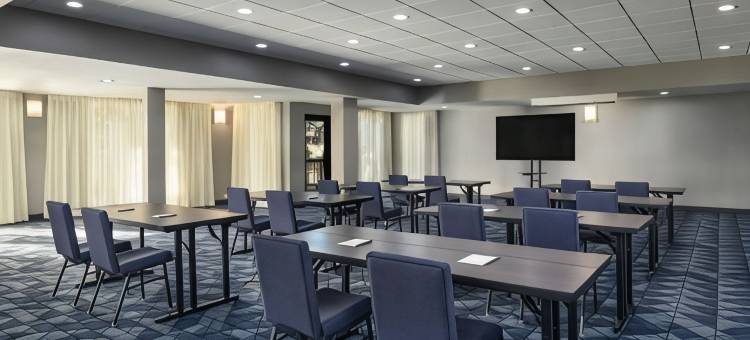 奥斯汀域区万豪万怡酒店(Courtyard Austin the Domain Area)图片