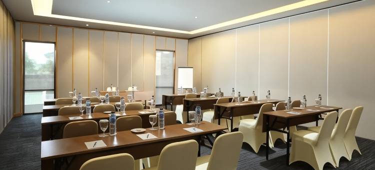 北干巴鲁巴提卡酒店(BATIQA Hotel Pekanbaru)图片