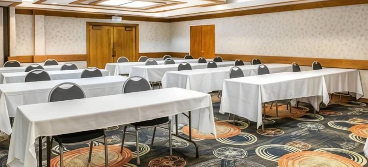 洛根斯波特凯艺旅店及会议中心(Quality Inn Conference Center Logansport)图片