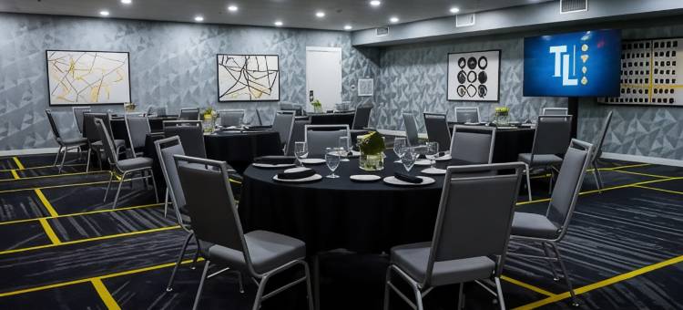天丽兹度假村欢朋酒店(Hampton Inn Deadwood at Tin Lizzie Gaming Resort)图片