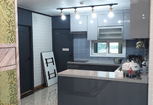 Muju Chiryeon Valley Pension Hotel Overview