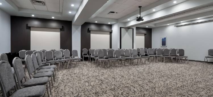 罗兰贝斯特韦斯特优质套房酒店(Best Western Plus Roland Inn  Suites)图片