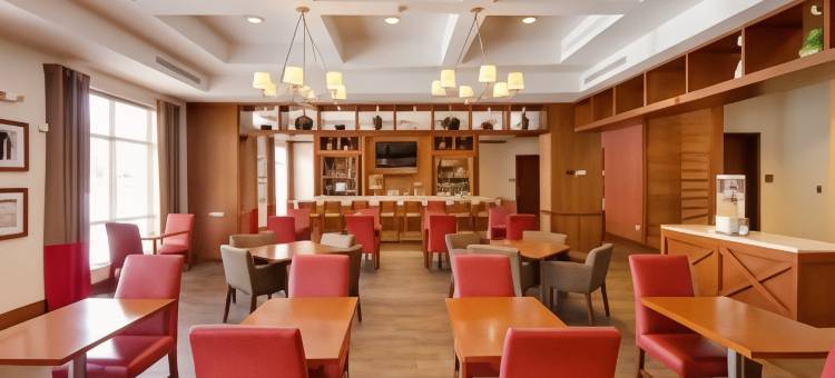 卡瑞罗利希尔顿逸林酒店(DoubleTree by Hilton Hotel Raleigh - Cary)图片