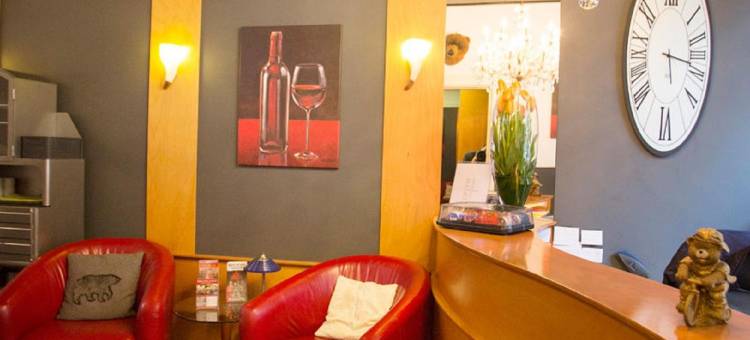 昆汀金熊酒店(Quentin Golden Bear Hotel)图片