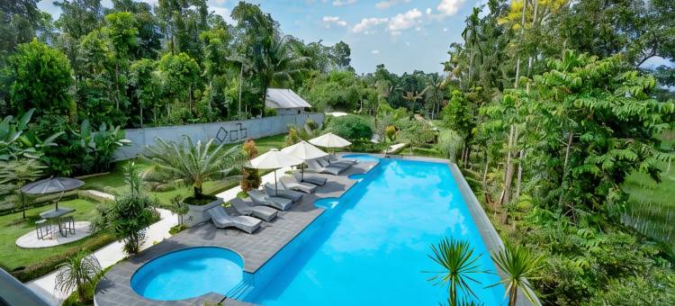 Nirvana Hotel Tetebatu图片