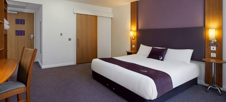 普瑞米尔曼彻斯特机场酒店(Premier Inn Manchester Airport (M56/J6) Runger Lane South)图片