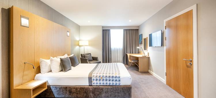 伦敦鲁顿机场假日酒店(Holiday Inn LONDON - LUTON AIRPORT by IHG)图片