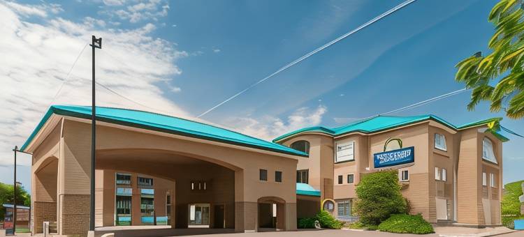 布兰顿温德姆戴斯套房酒店(Days Inn & Suites by Wyndham Brandon)图片
