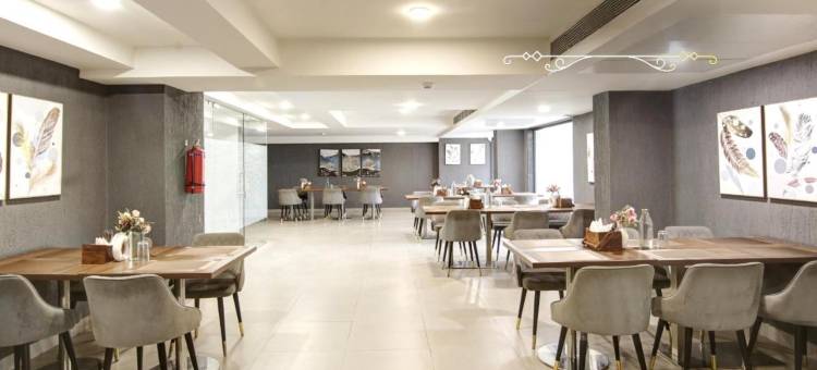 Saltstayz Select - 高尔夫球场路和第57区(Saltstayz Select - Golf Course Road & Sector 57)图片