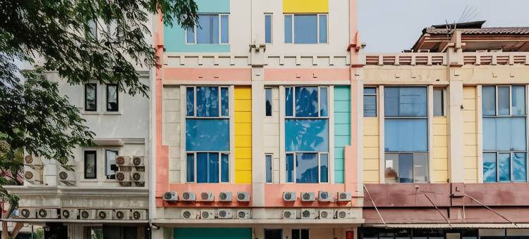 Sans Stay M25 苏加诺-哈达机场家庭旅馆(Sans Stay M25 Soekarno Hatta Airport)图片