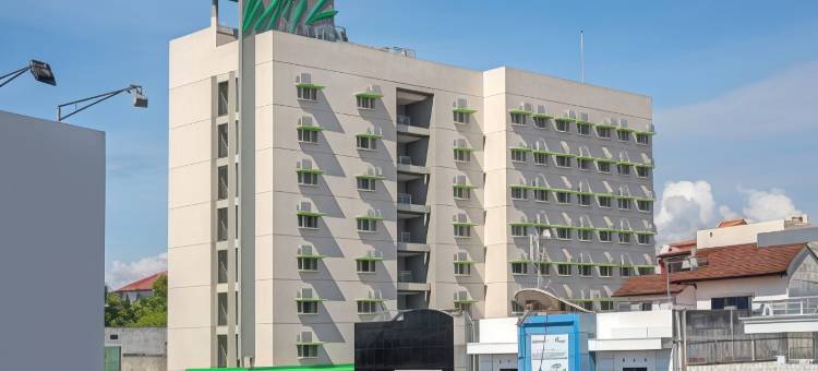 巴里巴班维兹鼎盛酒店(Whiz Prime Hotel Balikpapan)图片