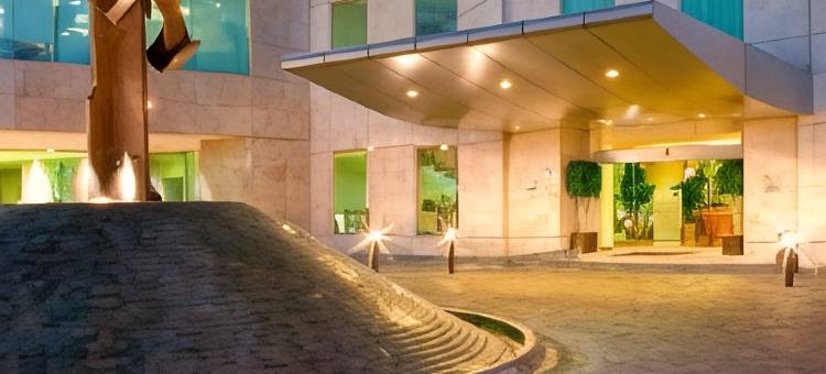 墨西哥城圣达菲诺富特酒店(Novotel Mexico City Santa Fe)图片