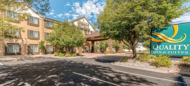 柯林斯堡大学凯艺套房酒店(Quality Inn & Suites University Fort Collins)图片