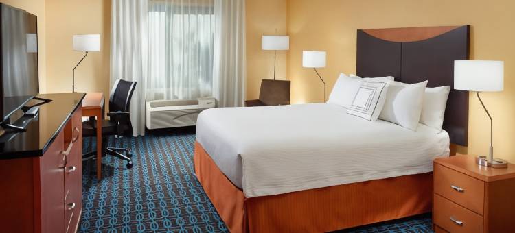 克拉克斯维尔万枫酒店(Fairfield Inn & Suites Clarksville)图片