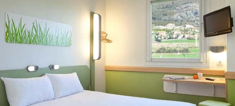 宜必思快捷马德里阿尔卡拉-德-哈纳雷斯酒店(Ibis Budget Madrid Alcalá de Henares la Dehesa)图片