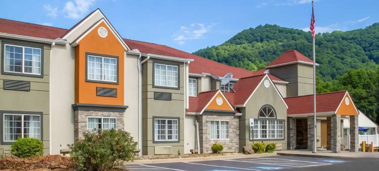 凯艺套房酒店-玛姬谷(Quality Inn & Suites Maggie Valley - Cherokee Area)图片