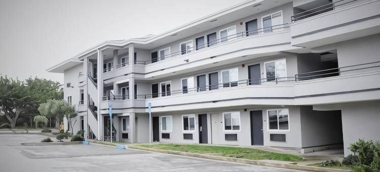 蒙特利海滨玛丽娜丽怡酒店(Country Inn & Suites by Radisson, Monterey Beachfront-Marina, CA)图片