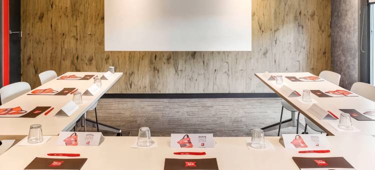 宜必思蒙索莱米讷酒店(Ibis Montceau-Les-Mines)图片