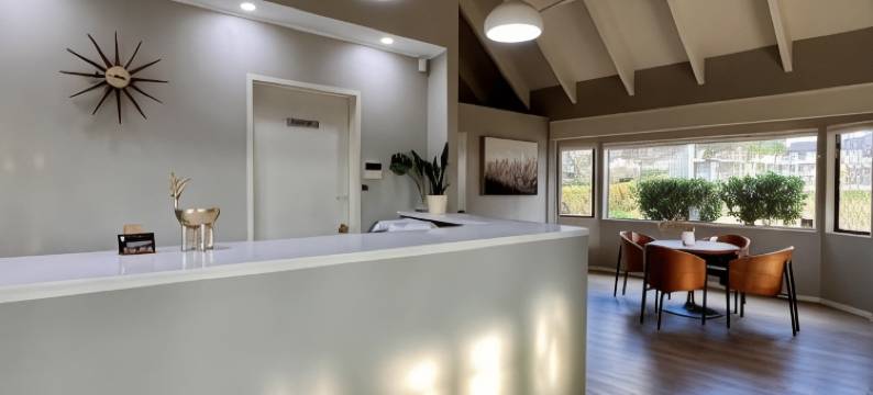 机场庄园酒店(Airport Manor Inn)图片