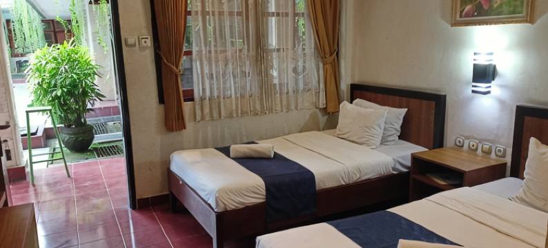 卡图尔艾迪布特拉酒店(Catur Adi Putra Hotel)图片
