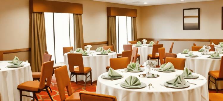 希尔顿欢朋套房酒店-萨利纳斯(Hampton Inn & Suites Salinas)图片