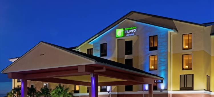智选假日套房酒店港口里奇(Holiday Inn Express & Suites Port Richey)图片