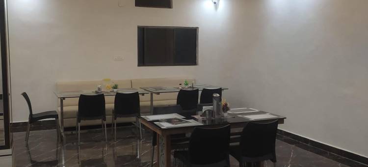 SHREE SIDDHI VINAYAK 酒店及餐厅(Shree Siddhi Vinayak Hotel & Restaurant)图片