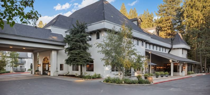 贝斯特韦斯特大熊城堡酒店(Best Western Big Bear Chateau)图片