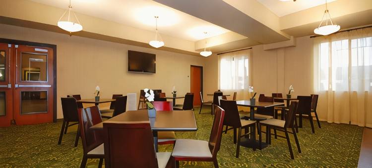 贝斯特韦斯特优质卡马斯港沃舒格尔会议中心(Best Western Plus Port of Camas-Washougal Convention Center)图片