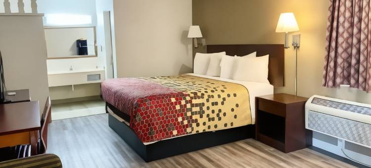 温德姆速8酒店-阿尔伯克基市中心(Super 8 by Wyndham Albuquerque Downtown)图片