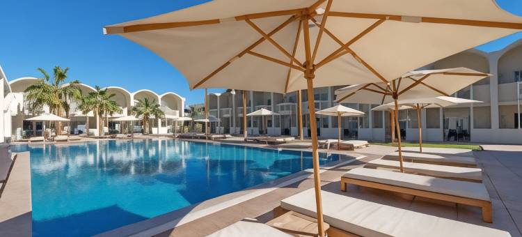 礁石绿洲海滩度假酒店(Reef Oasis Beach Aqua Park Resort)图片